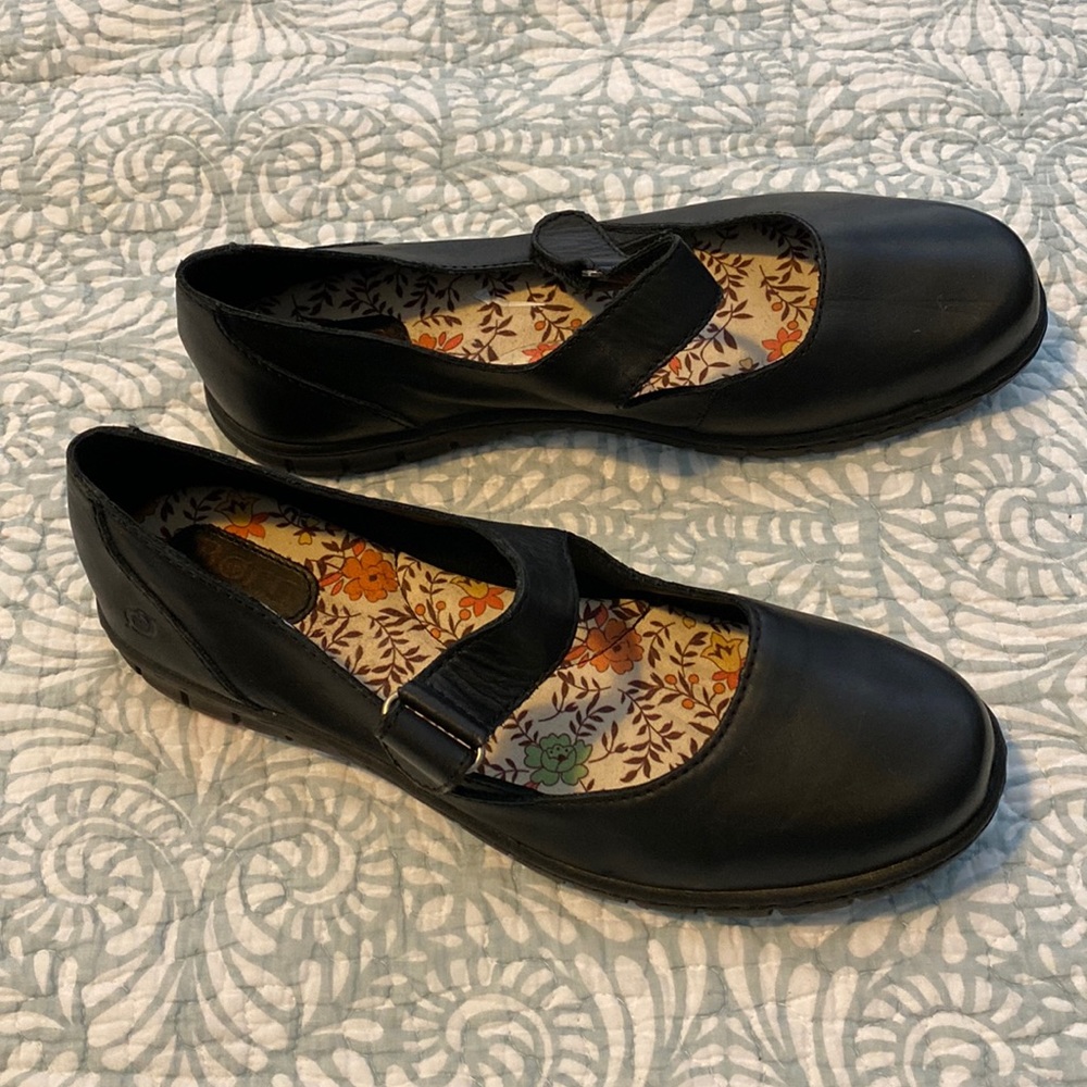 Born 9.5 Flats